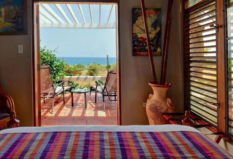 اتاق استاندارد با بالکن و چشمانداز دریا, Hacienda Tamarindo