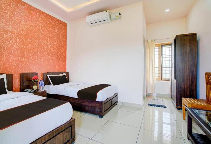 三人经典房间, O Catha Castle