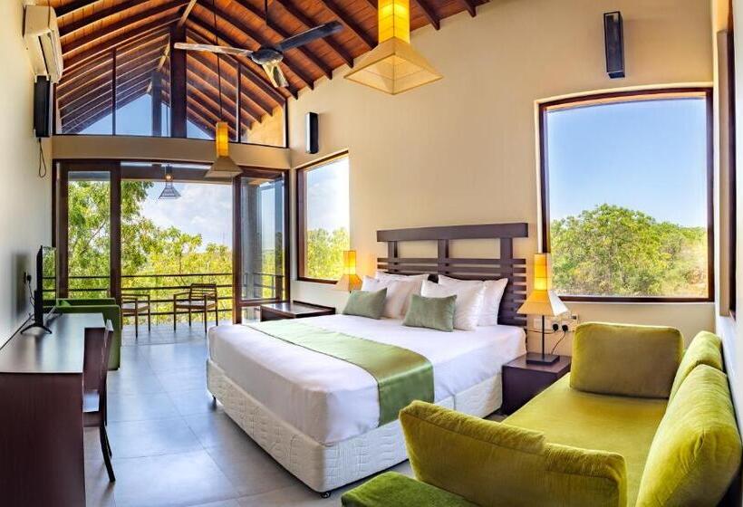 디럭스 룸, Rock Wild Yala