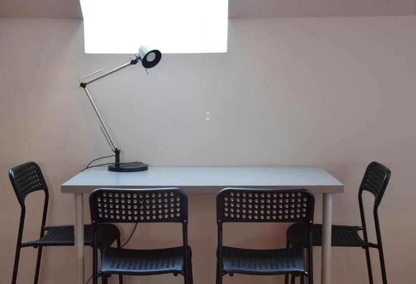 اتاق استاندارد, Liberty Airy