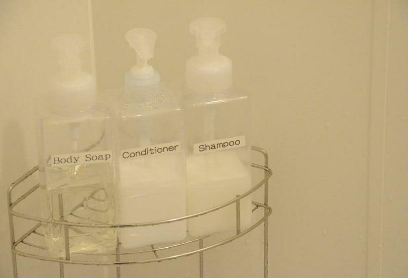 Quarto Estandar Individual, Sai No Tsuno Guest House