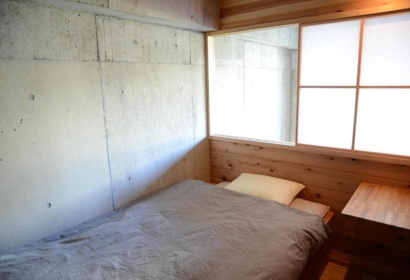 Quarto Estandar Individual, Sai No Tsuno Guest House