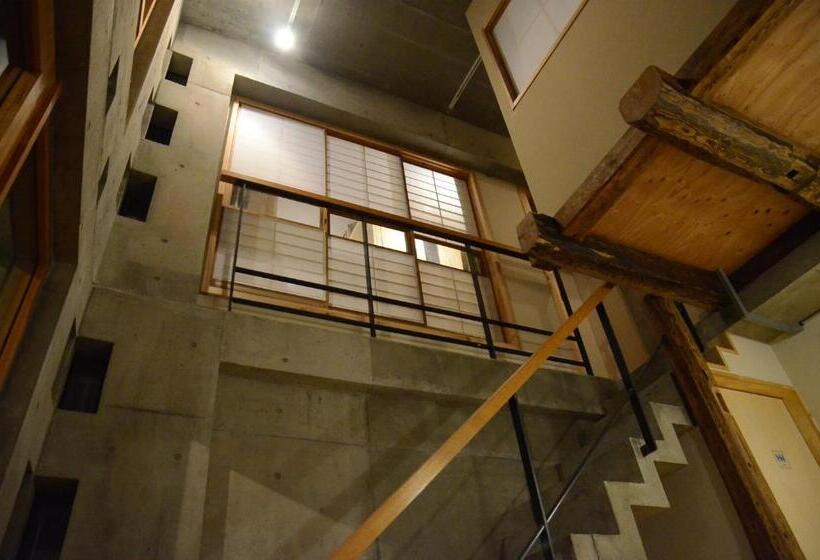 Quarto Estandar Individual, Sai No Tsuno Guest House