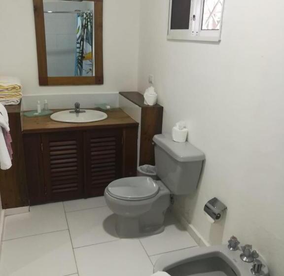 エコノミートリプルルーム, Villa Carolina Bed And Breakfast