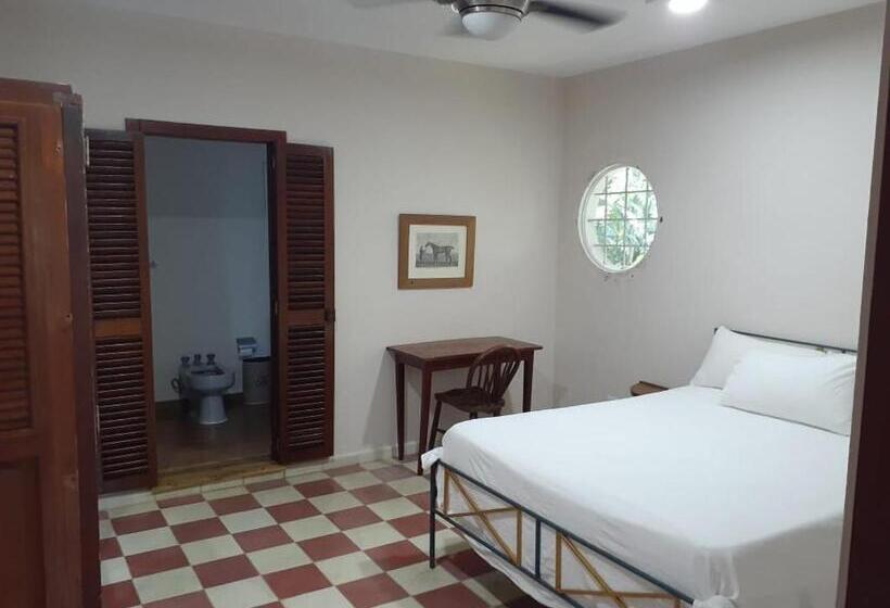 ベーシックトリプルルーム, Villa Carolina Bed And Breakfast