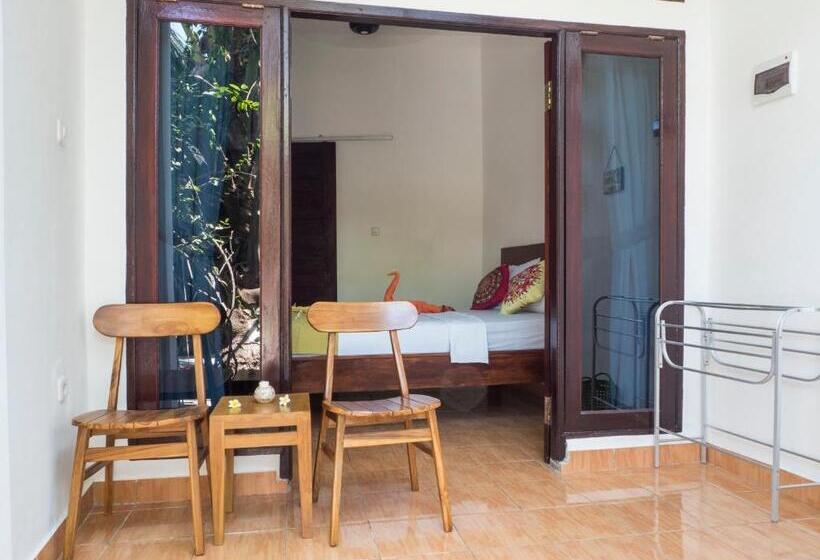 Номер Economy, Gili Turtle Beach Resort