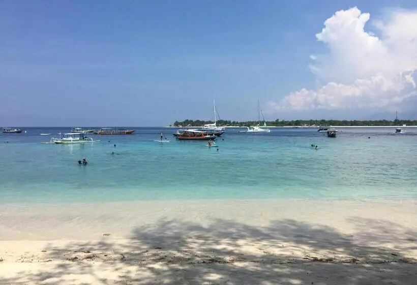 Deluxe Kolmen Hengen Huone Merinäkymä, Gili Turtle Beach Resort