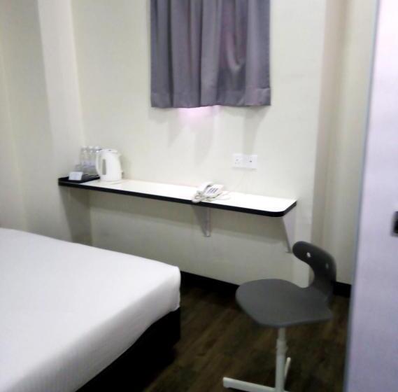 غرفة ديلوكس ثلاثية, Nuevo Boutique Hotel, Kota Kemuning, Shah Alam