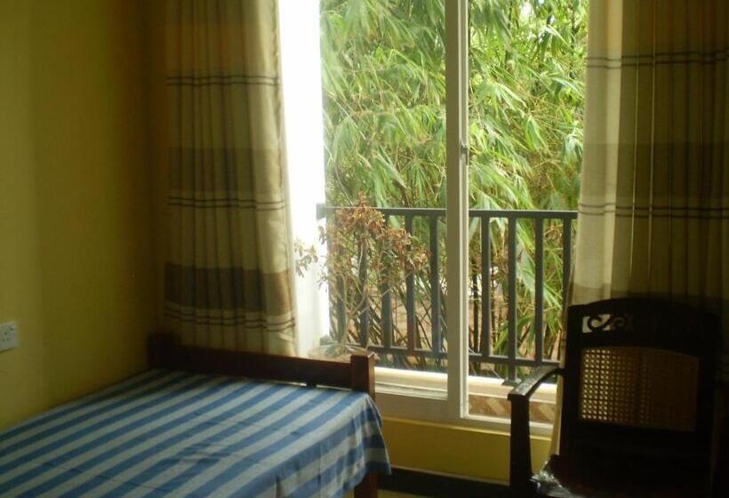 Номер Стандарт Трехместный, Pearl Gate