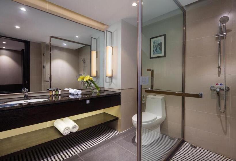 스위트 킹사이즈 침대, Ramada Shanghai Songjiang