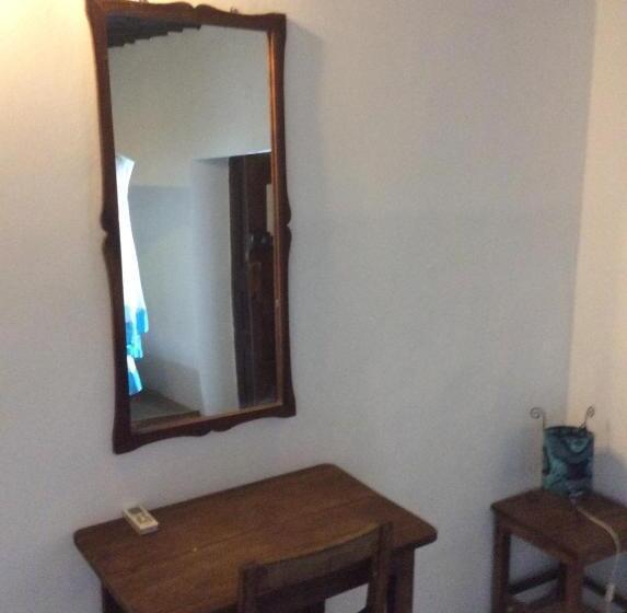 اتاق استاندارد, Kiponda B&b