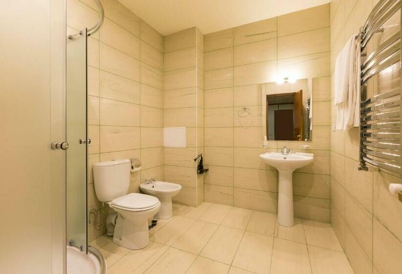 חדר סטנדרט יחיד, Armenia