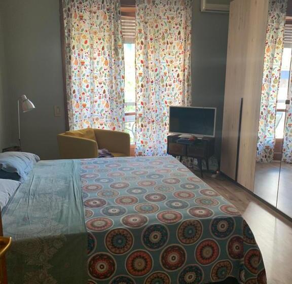 اتاق استاندارد با تراس, Bhome