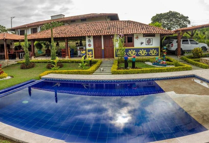 خانه 1 خوابه, Finca Casa Antigua