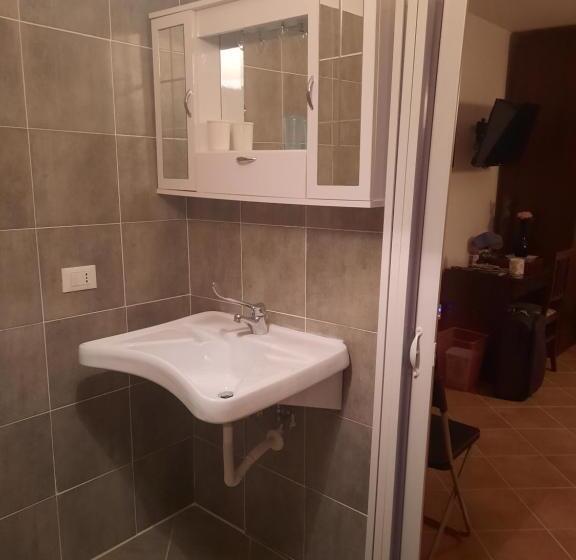 חדר סטנדרט, מיטת קינג, מותאם לאדם עם מוגבלויות, Podere La Starza