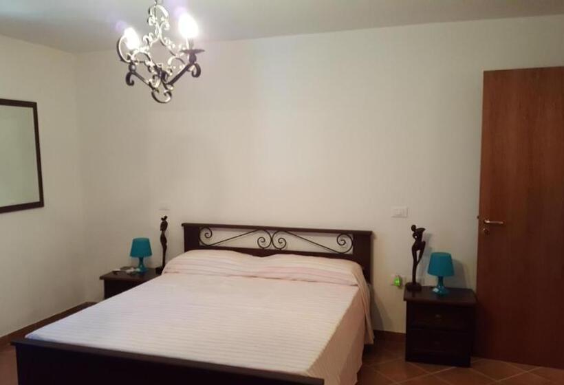 חדר סטנדרט, מיטת קינג, מותאם לאדם עם מוגבלויות, Podere La Starza