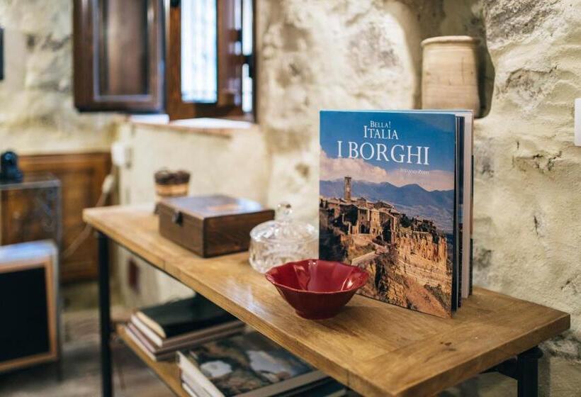 غرفة ديلوكس مطلّة علي البحر مزوَّدة بشُرفة, Perla Del Borgo Bed And Breakfast