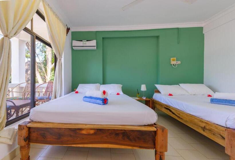 家庭间, Marea Boutique