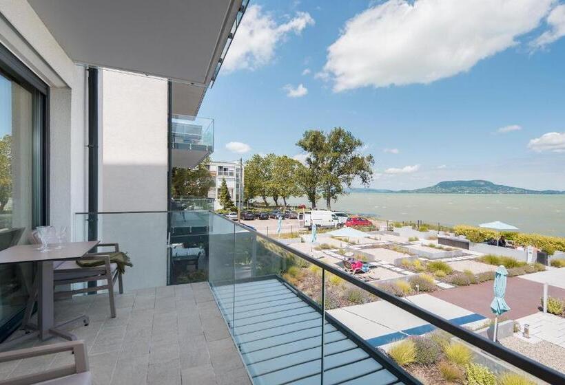 1 Bedroom Apartment Lake View, Sunset Resort Lakeside Apartment