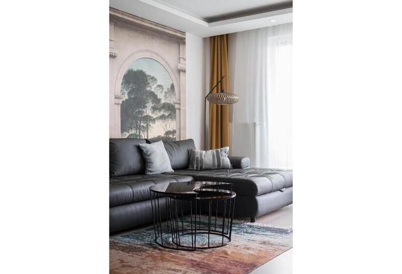 1 Bedroom Apartment Lake View, Sunset Resort Lakeside Apartment