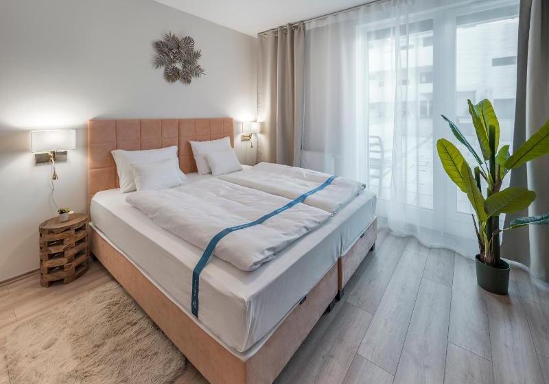 Апартаменты Superior 1 Спальня, Sunset Resort Lakeside Apartment