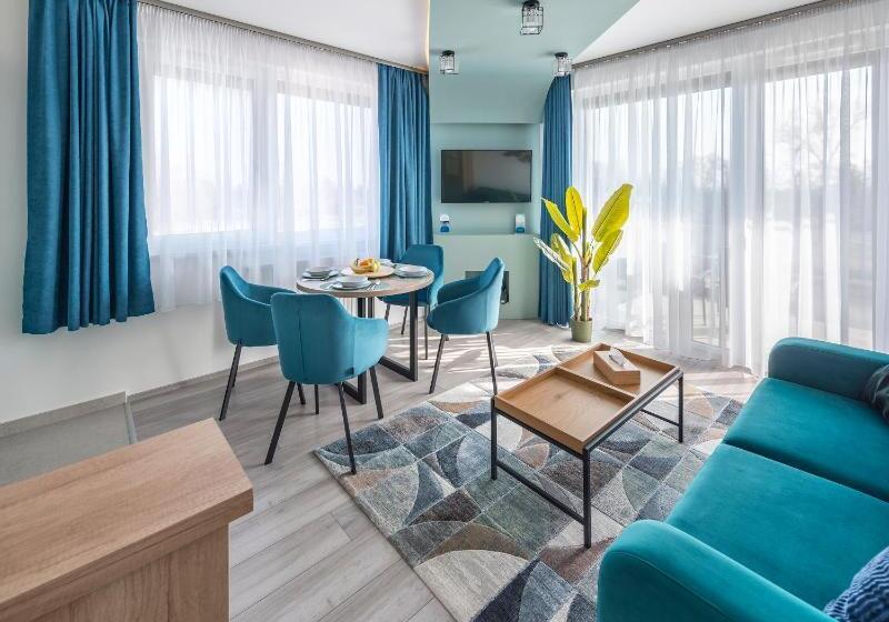 Апартаменты 2 Спальни, Sunset Resort   Lakeside Apartment