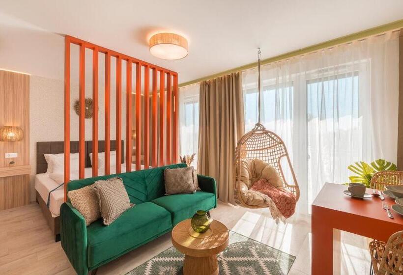 Студия Стандарт, Sunset Resort Lakeside Apartment