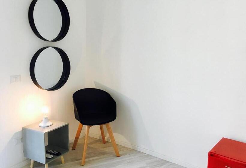 غرفة قياسية مع حمام خارجي, Il Centro Storico