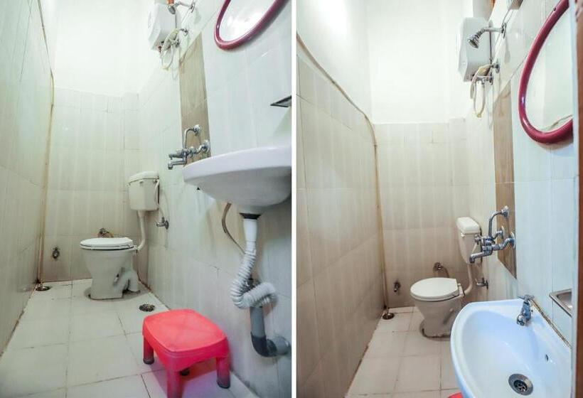 Klassiskt Trippelrum, O Rishabh Guest House