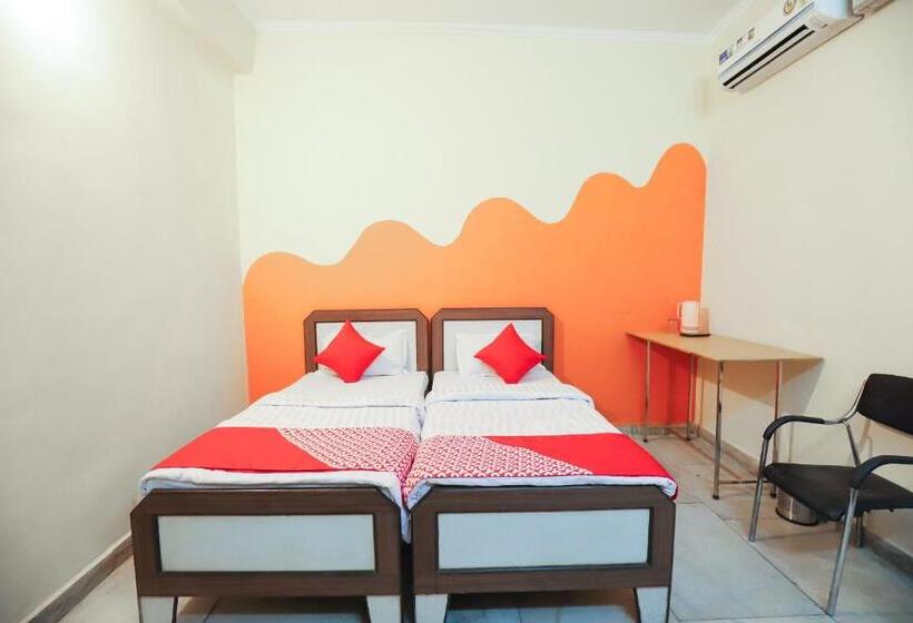 Klassiskt Trippelrum, O Rishabh Guest House