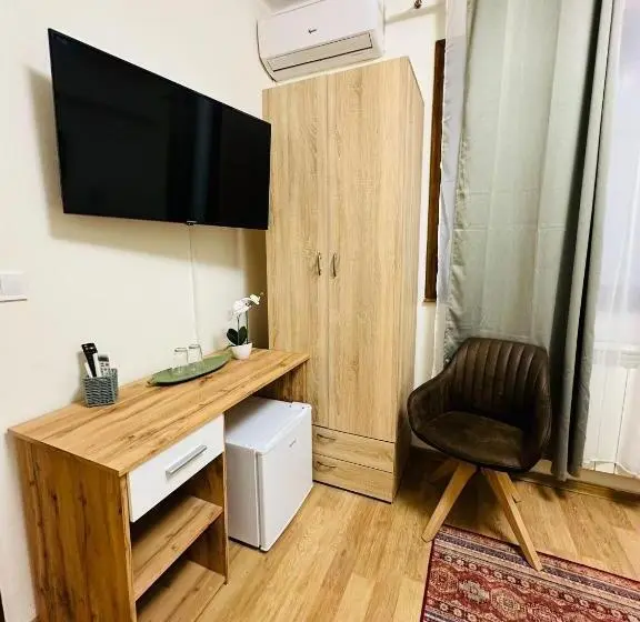 Chambre Standard, Dortin