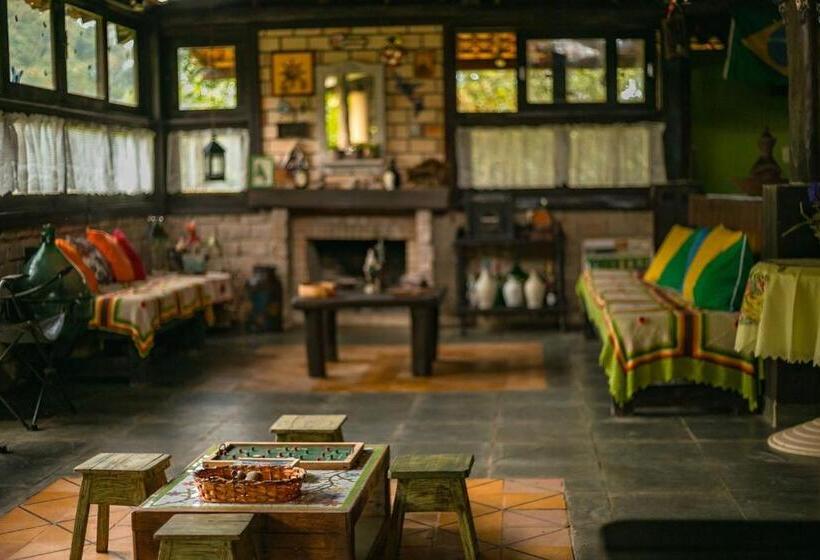 דירת חדר, Saíra Recanto De Serra