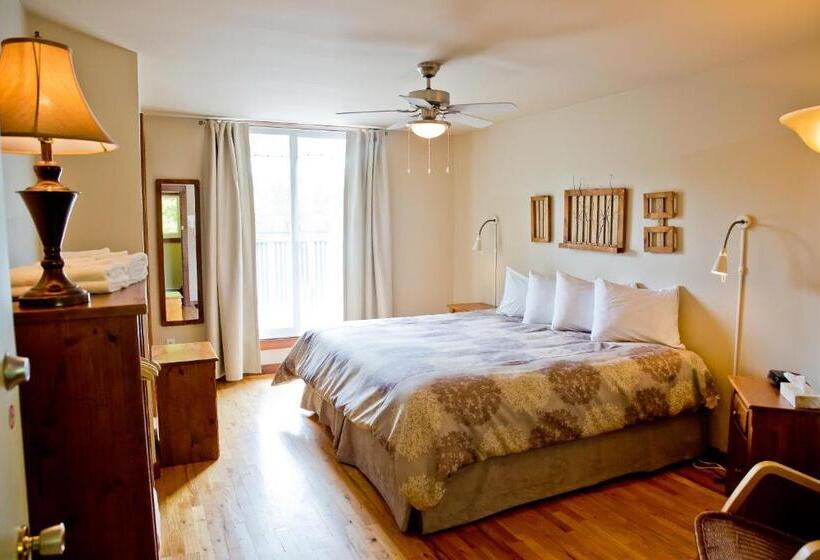 Номер Superior, La Petite Auberge De Jouvence
