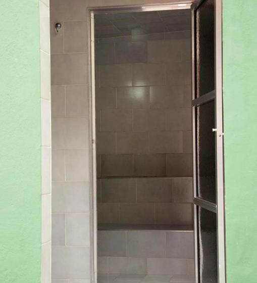샬레, Pousada Chale Pico Da Bandeira