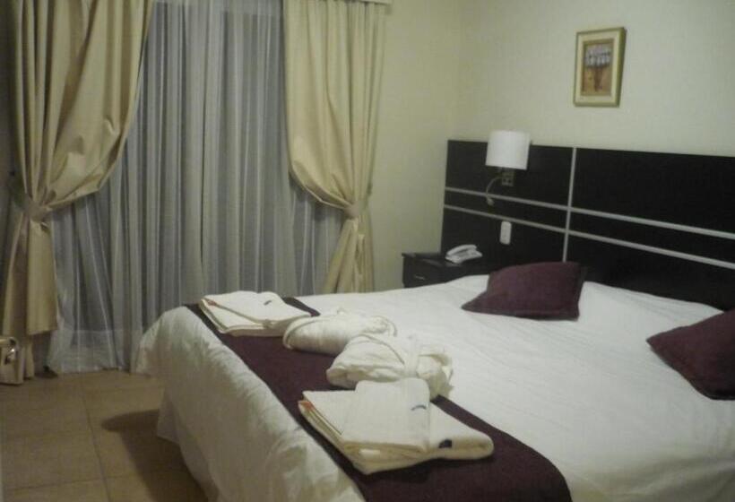 سوییت, Identidad