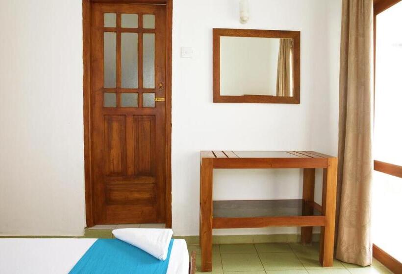 스탠다드 룸, Beach Inns Holiday Resort