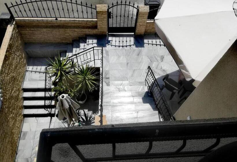 Номер Стандарт Трехместный, Guest House Maggy