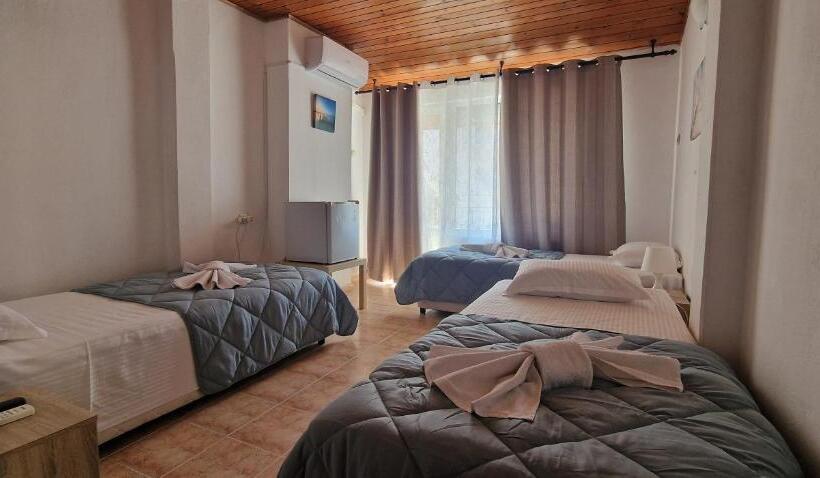 חדר סטנדרט לשלושה, Guest House Maggy