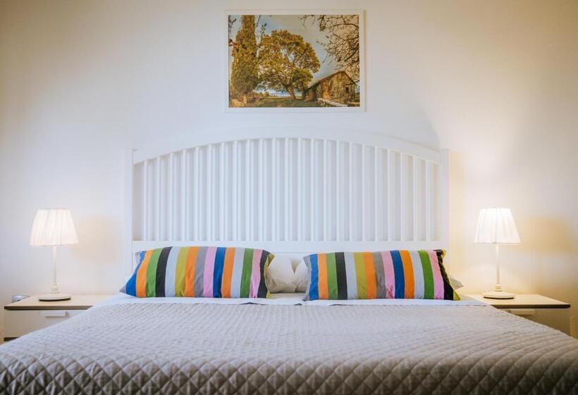 اتاق استاندارد چهار تخته با چشم‌انداز دریا, Guesthouse Green Istria