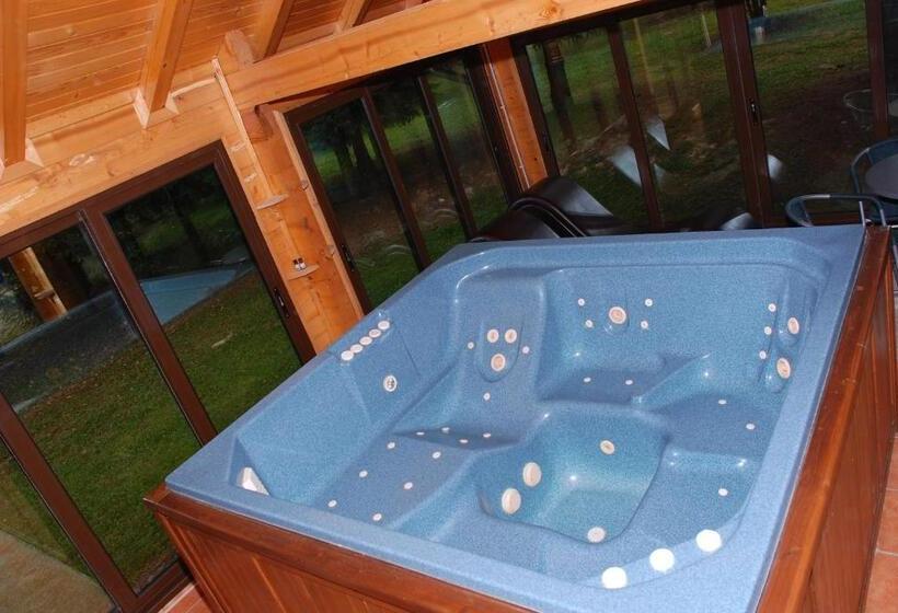 کلبه ییلاقی سوپریور یک خوابه, Resort Balkis