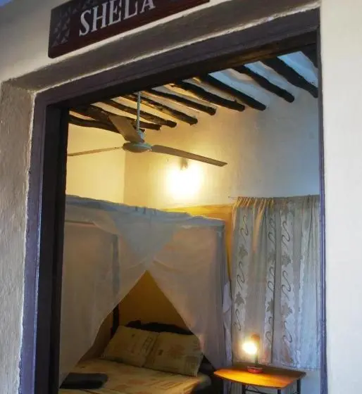 اتاق اکونومی, Jambohouse Lamu