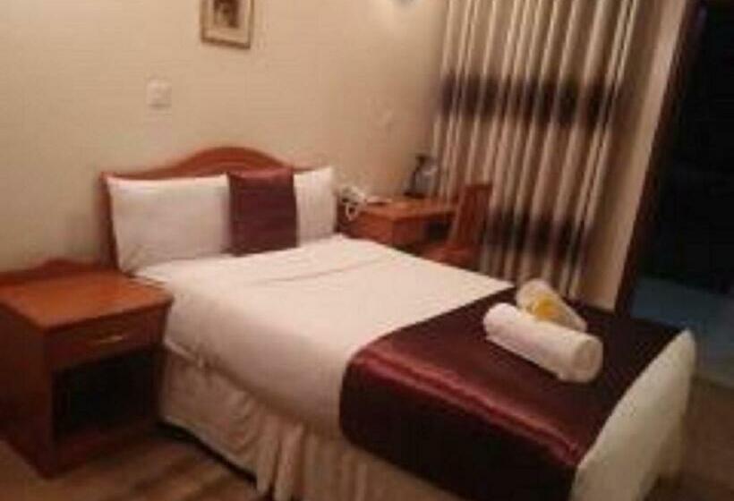 اتاق استاندارد یک نفره, Villa Leone Boutique