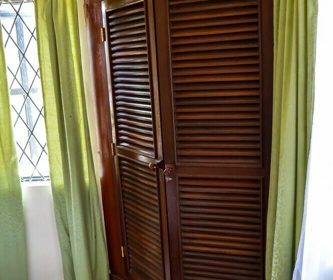 آپارتمان 2 خوابه, Greenwood Resort