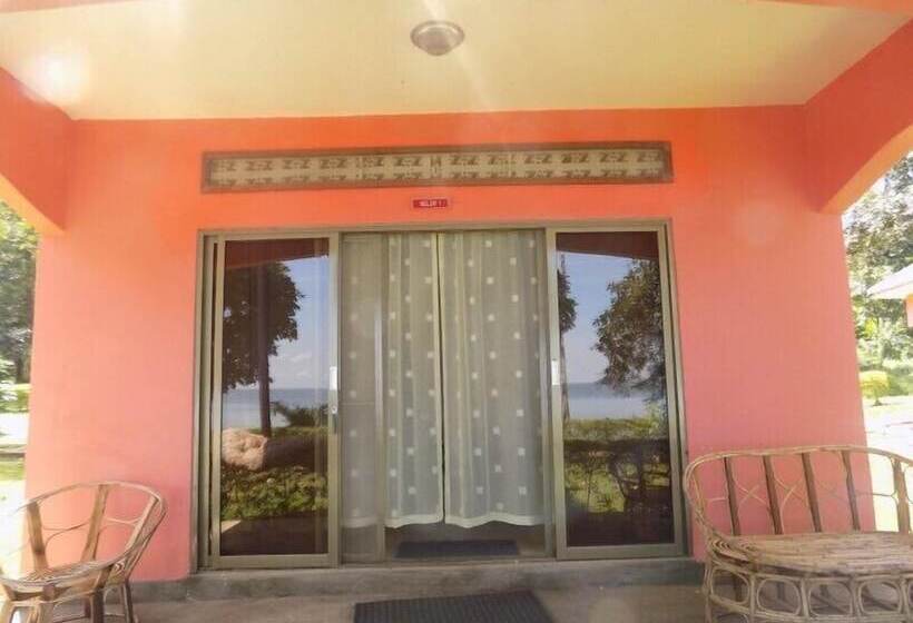 اتاق لوکس, Mirembe Resort Beach