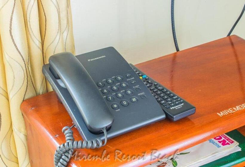 اتاق لوکس, Mirembe Resort Beach