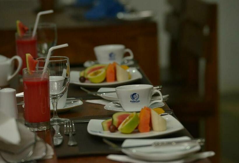 Camera Deluxe, Athena Lake By Seedevi