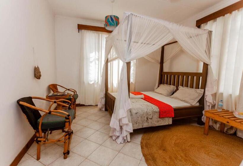 اتاق خانوادگی, Villa Poa