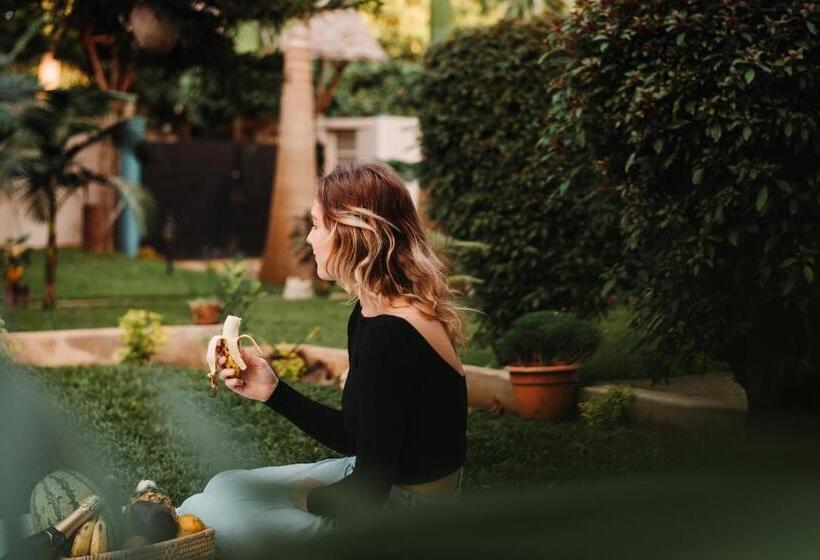 ویلای استاندارد با چشمانداز باغ, Villa Poa