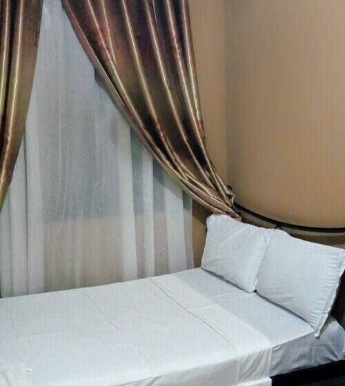 اتاق استاندارد یک نفره, Kmar Bnb