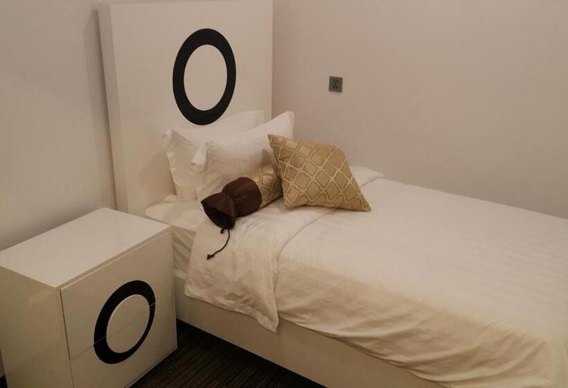 סוויטה אקזקיוטיב, Bei Boutique